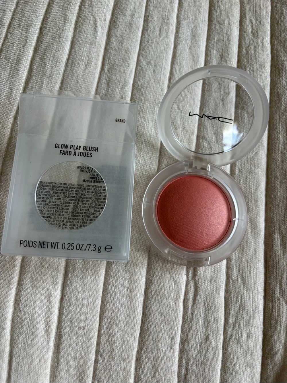 MAC Cosmetics sheer luminous